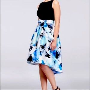 Holiday party cocktail dress - floral